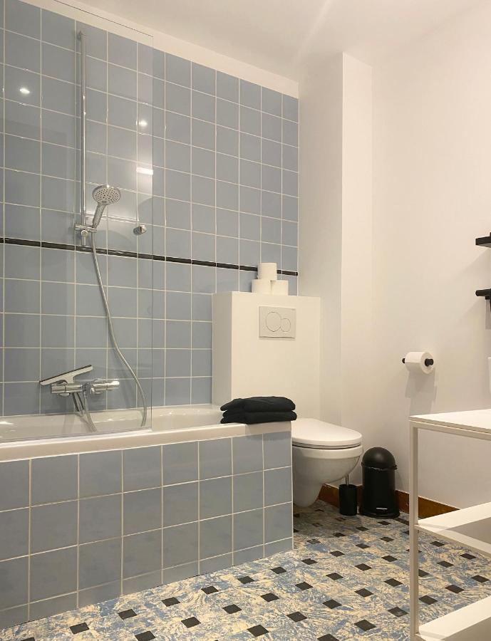 Family Floor - La Couronne - Authentiek Met Veel Lichtinval Oostende